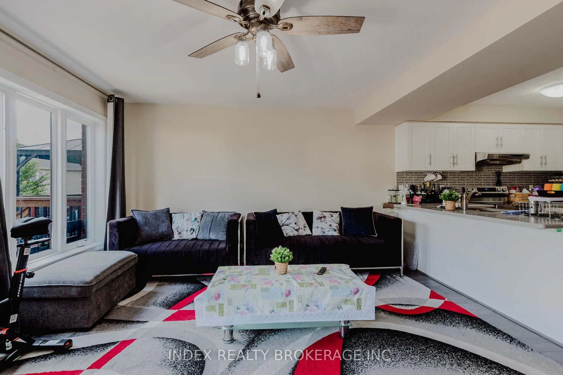 Photo 6 of 207 Eden Oak Trail, Kitchener, Idlewood/Lackner Woods — HOMEH