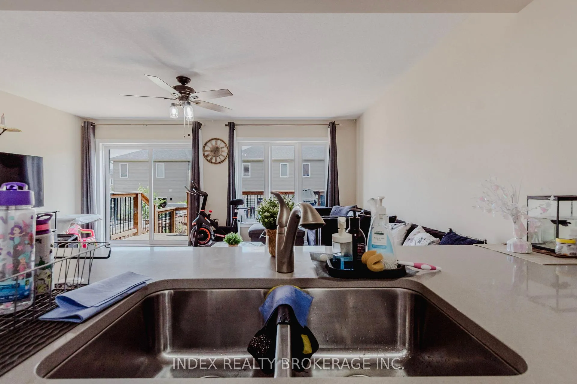 Photo 18 of 207 Eden Oak Trail, Kitchener, Idlewood/Lackner Woods — HOMEH