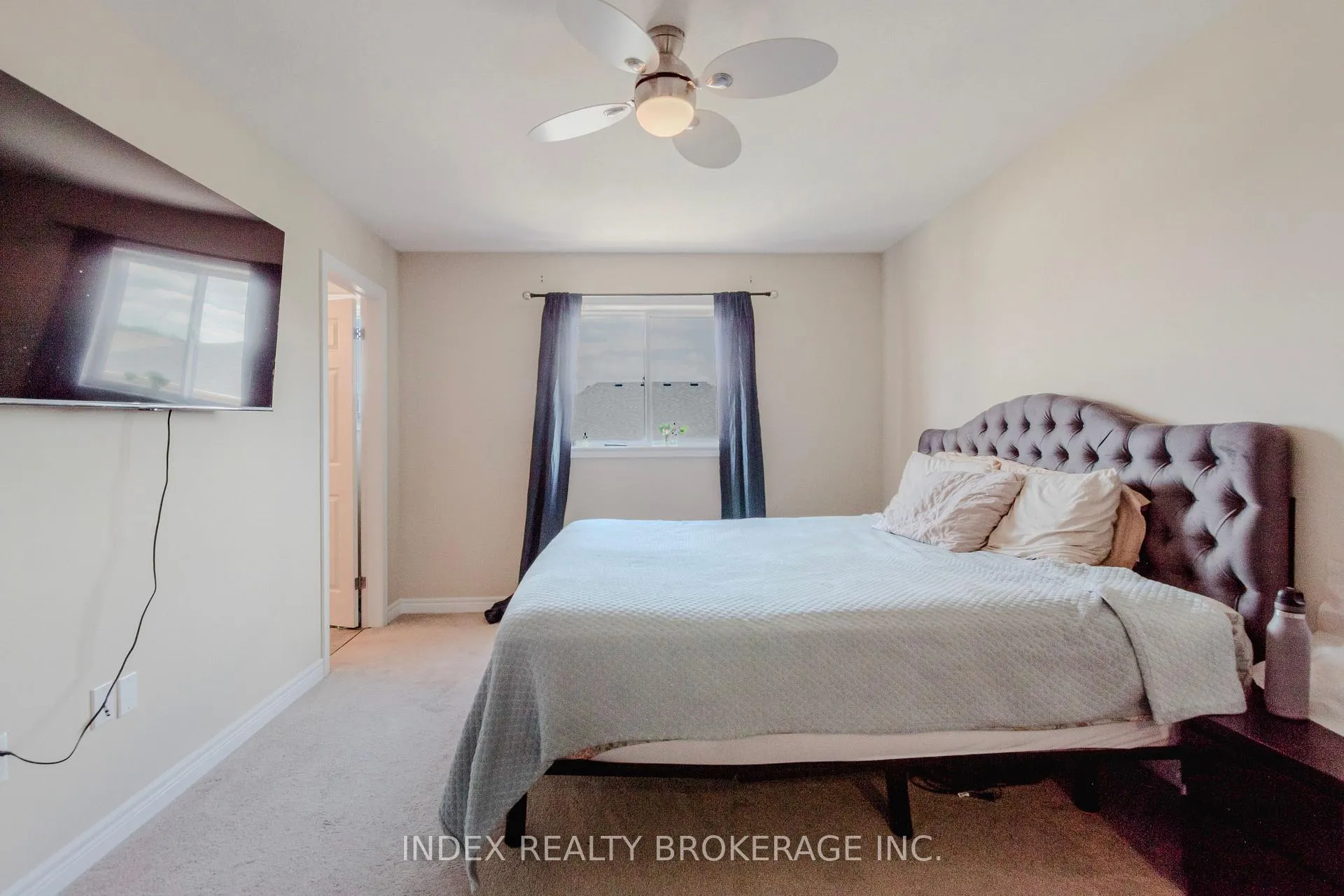 Photo 35 of 207 Eden Oak Trail, Kitchener, Idlewood/Lackner Woods — HOMEH