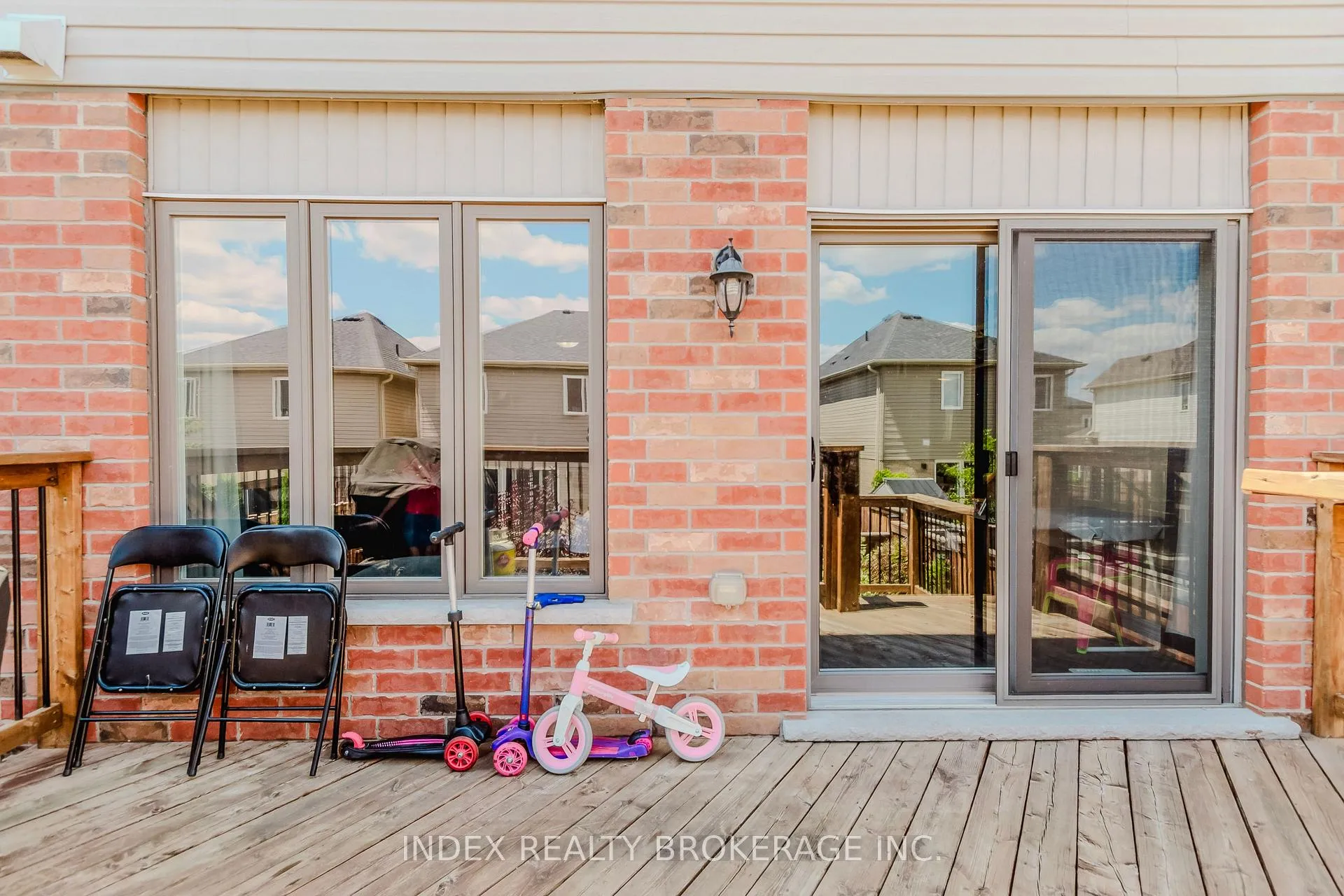 Photo 42 of 207 Eden Oak Trail, Kitchener, Idlewood/Lackner Woods — HOMEH