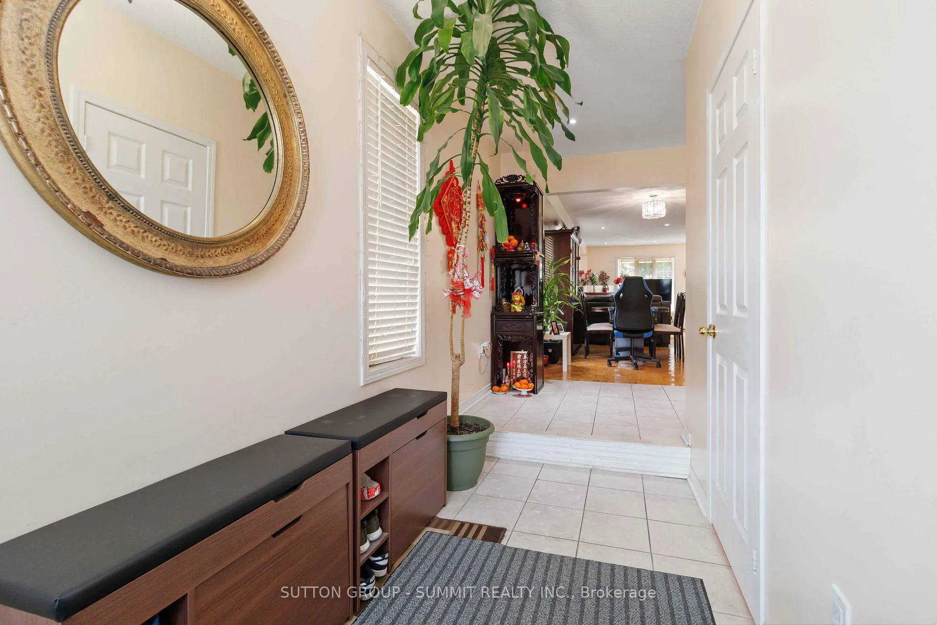 Photo 5 of 90 Twin Pines Crescent, Brampton, Northwest Sandalwood Parkway — HOMEH