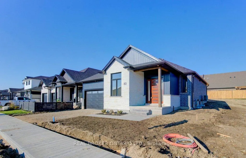 Front of 80 South Parkwood Boulevard