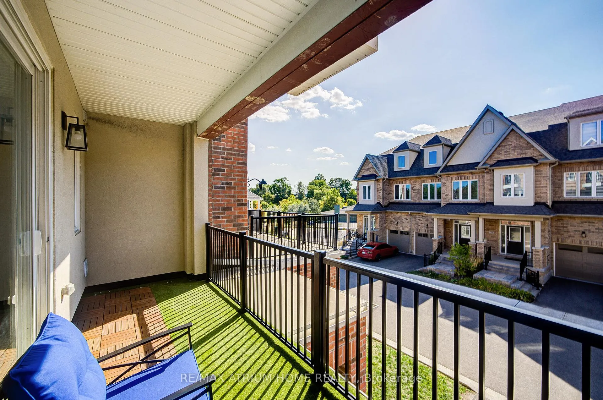 Photo 6 of 9076 Woodbine Ave, Markham, Buttonville — HOMEH