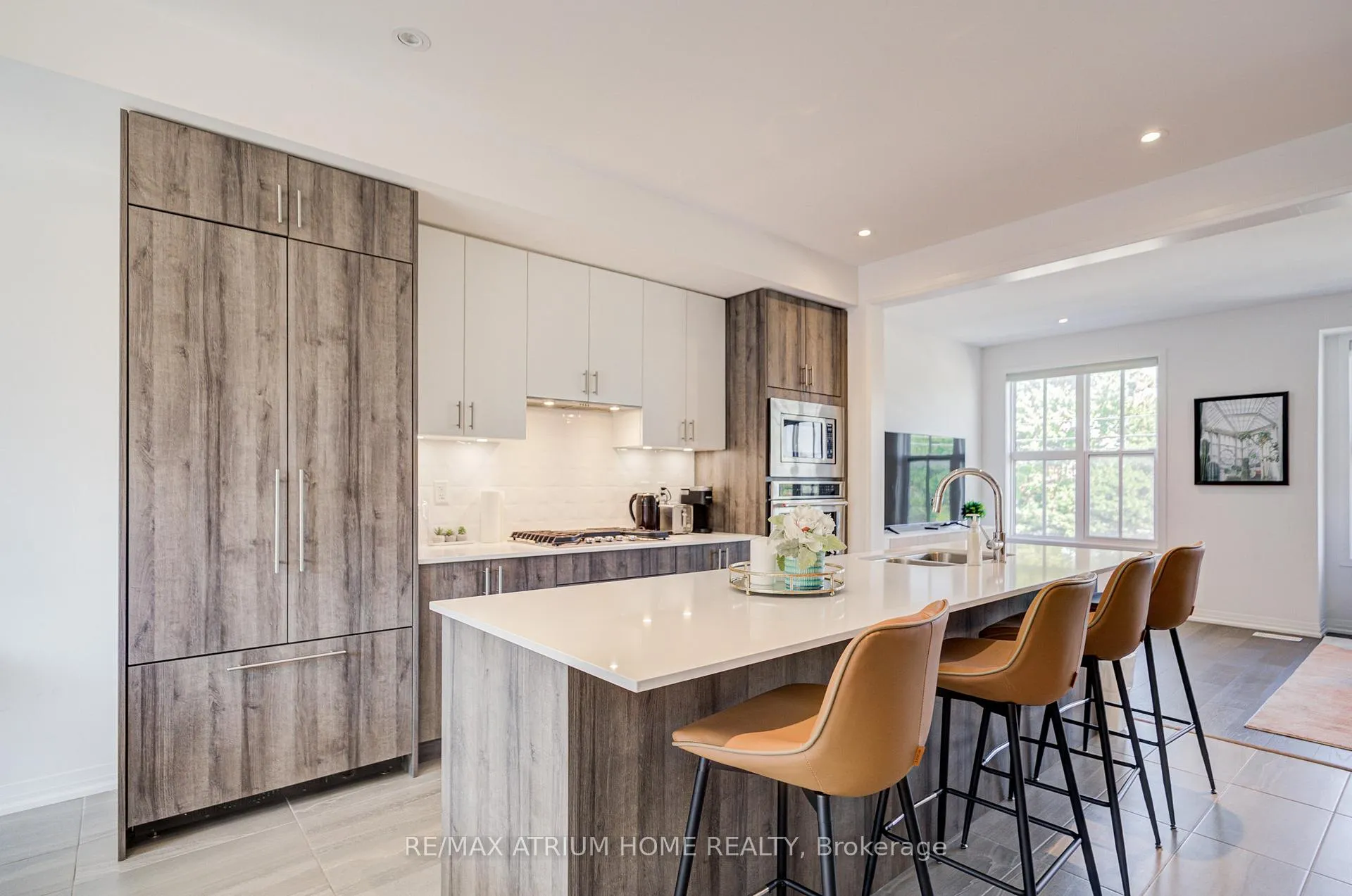 Photo 19 of 9076 Woodbine Ave, Markham, Buttonville — HOMEH