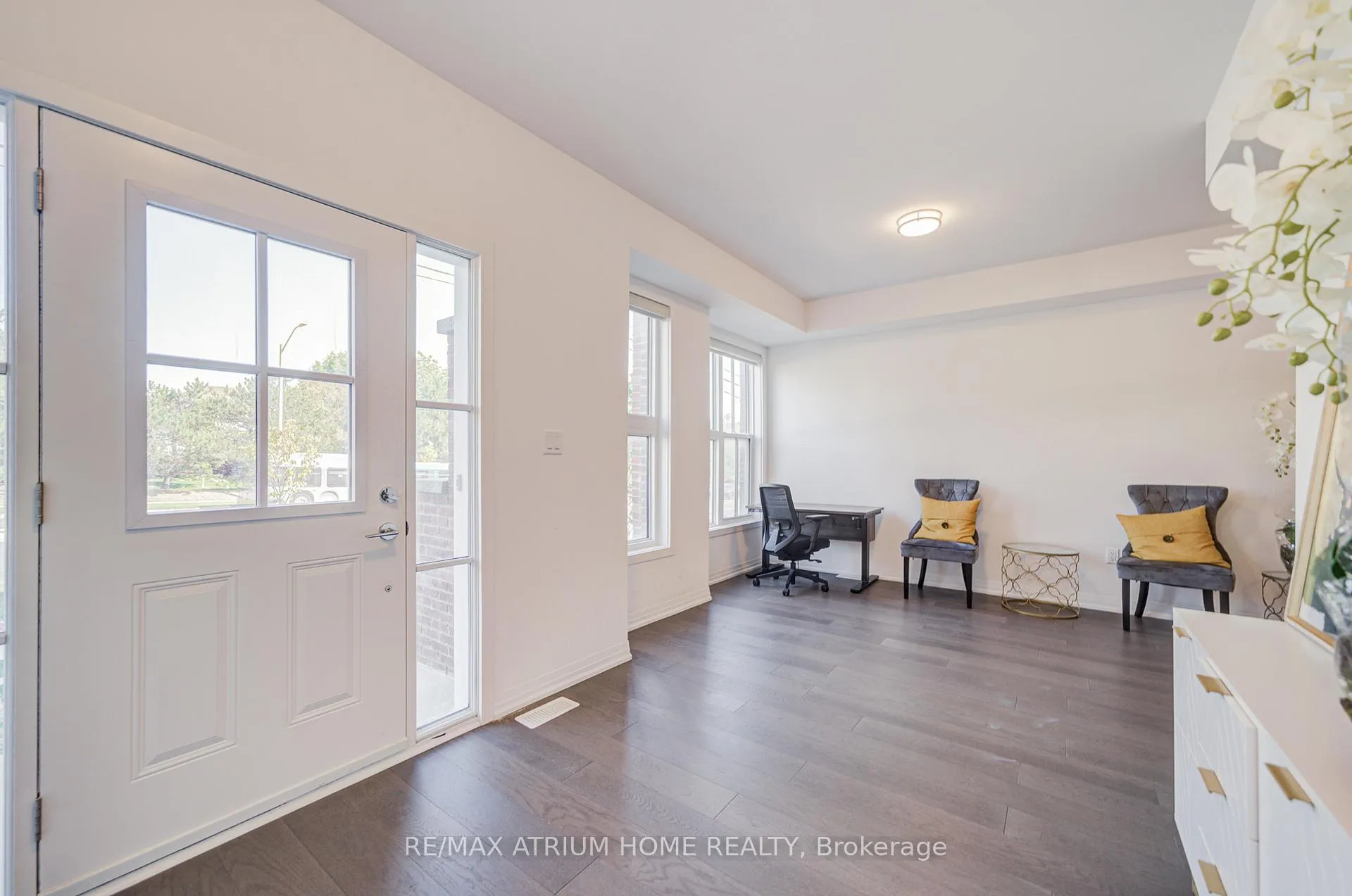 Photo 24 of 9076 Woodbine Ave, Markham, Buttonville — HOMEH
