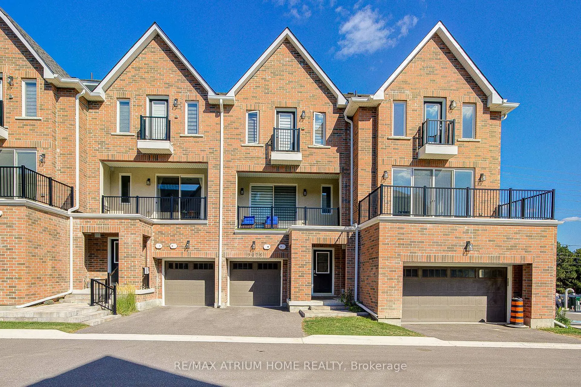 Photo 49 of 9076 Woodbine Ave, Markham, Buttonville — HOMEH