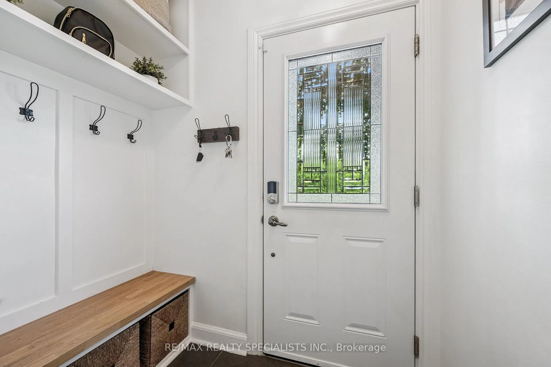 Photo 5 of 33 Hamel Avenue, Kitchener — HOMEH