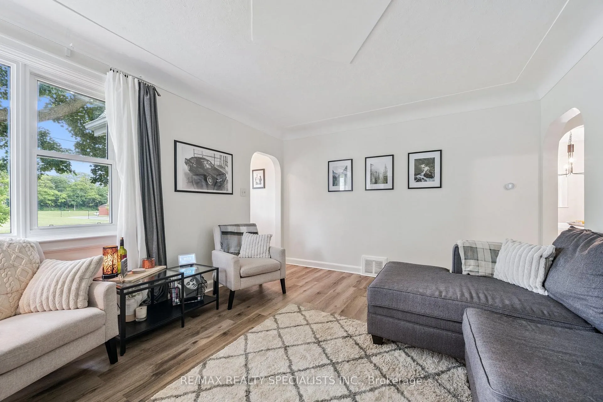 Photo 7 of 33 Hamel Avenue, Kitchener — HOMEH