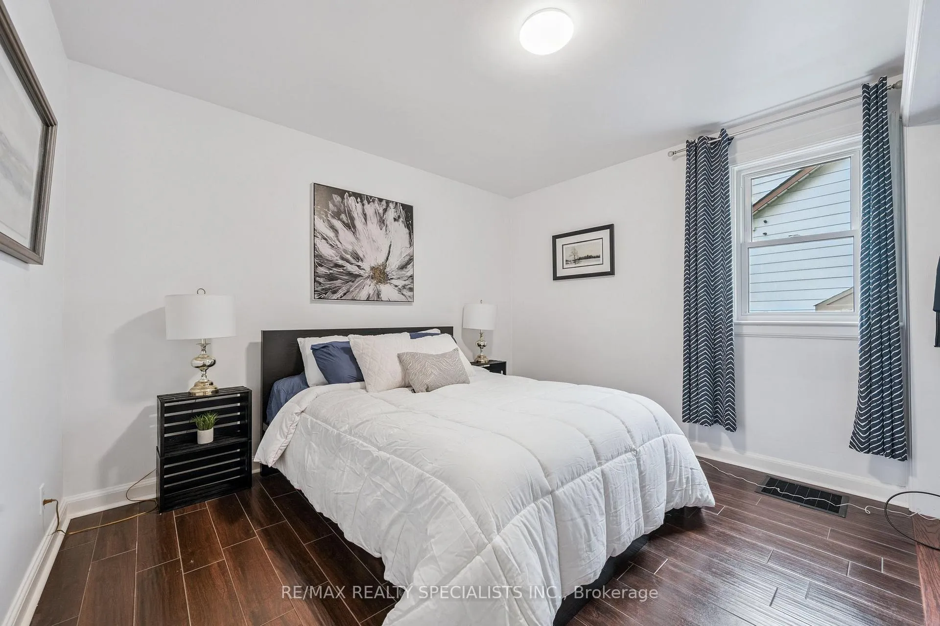Photo 14 of 33 Hamel Avenue, Kitchener — HOMEH