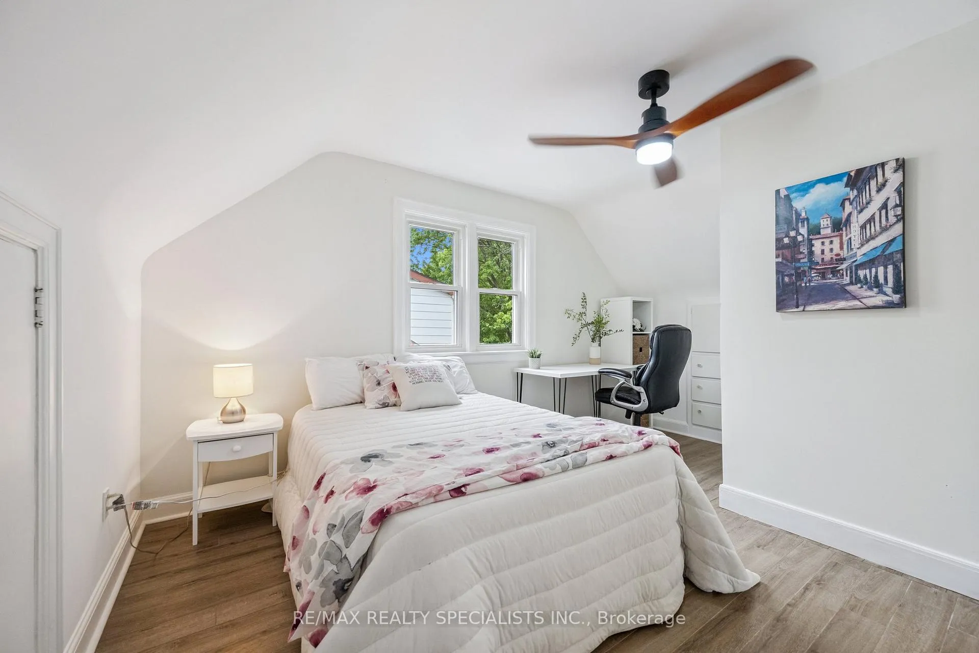 Photo 18 of 33 Hamel Avenue, Kitchener — HOMEH