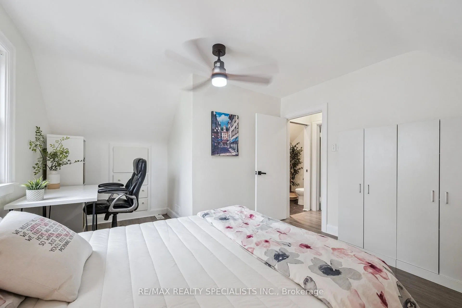 Photo 19 of 33 Hamel Avenue, Kitchener — HOMEH