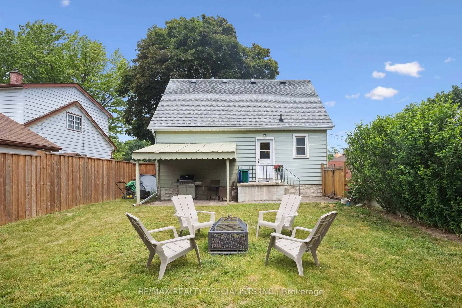 Photo 24 of 33 Hamel Avenue, Kitchener — HOMEH