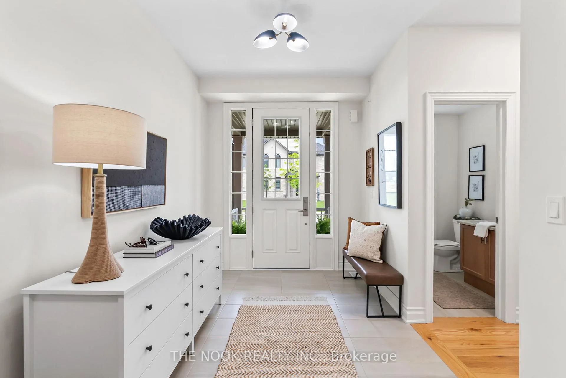 Photo 5 of 110 Wamsley Crescent, Clarington, Newcastle — HOMEH