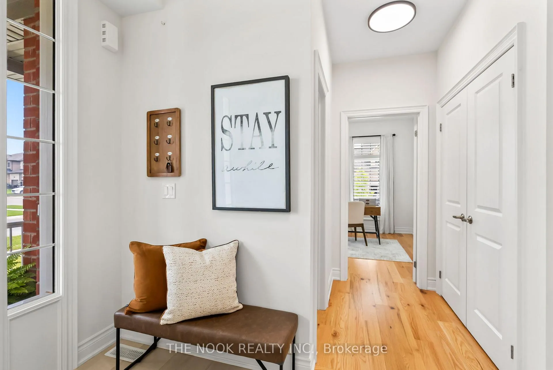 Photo 6 of 110 Wamsley Crescent, Clarington, Newcastle — HOMEH