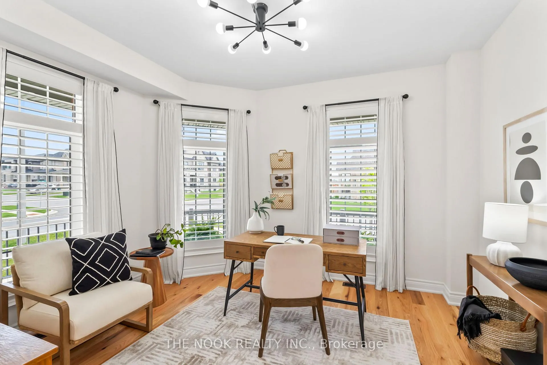 Photo 7 of 110 Wamsley Crescent, Clarington, Newcastle — HOMEH
