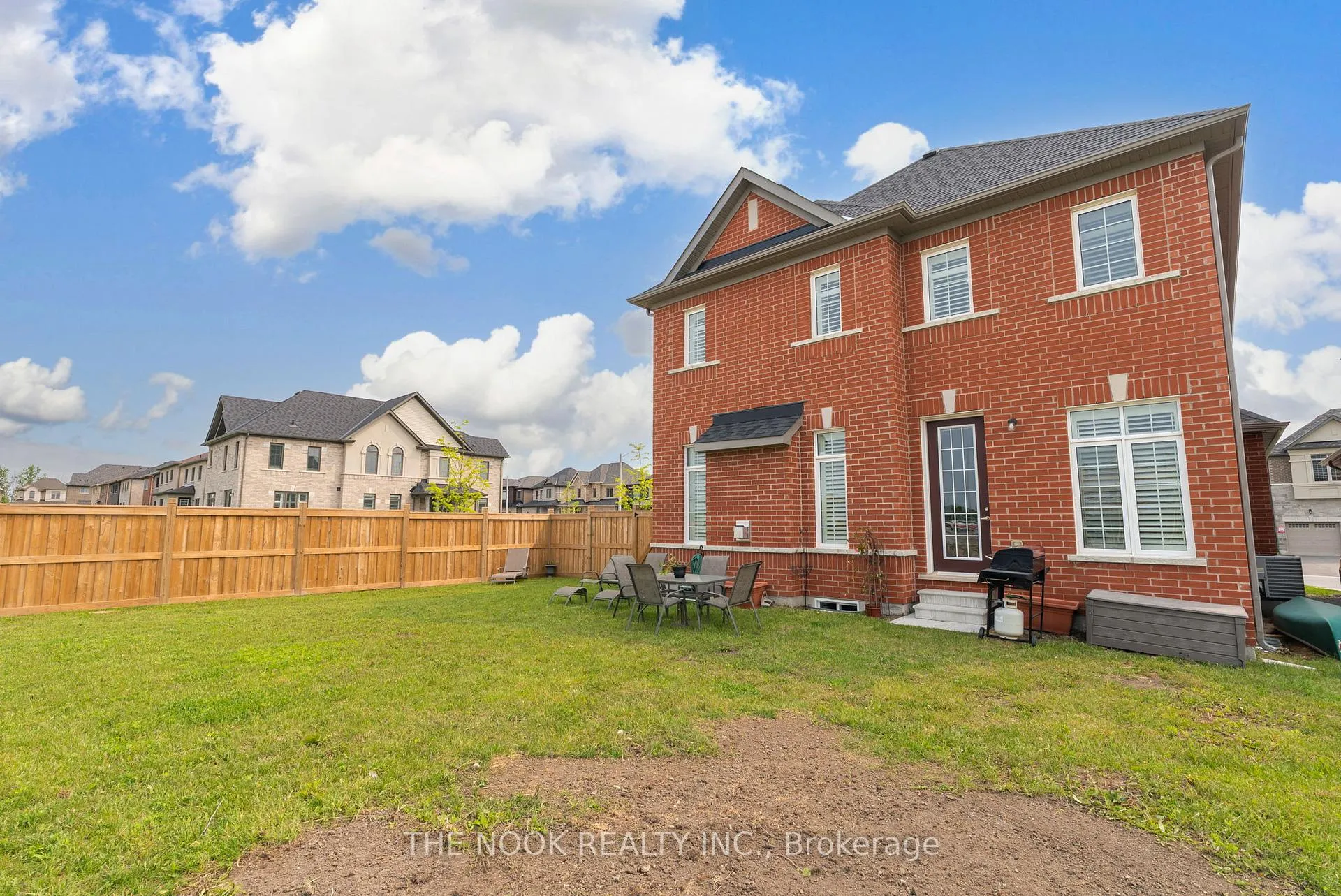 Photo 47 of 110 Wamsley Crescent, Clarington, Newcastle — HOMEH