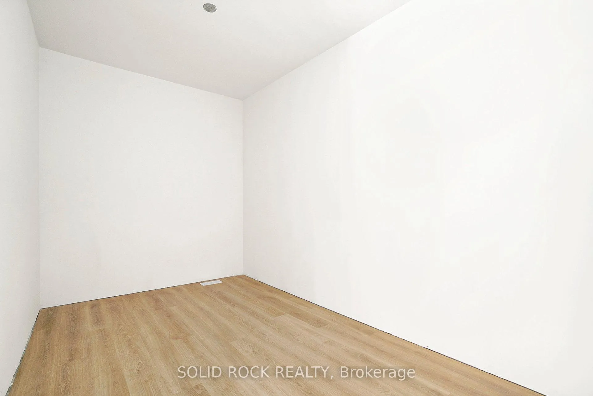 Photo 16 of 9248 Smith Road, Edwardsburgh/Cardinal, Edwardsburgh/Cardinal Twp — HOMEH