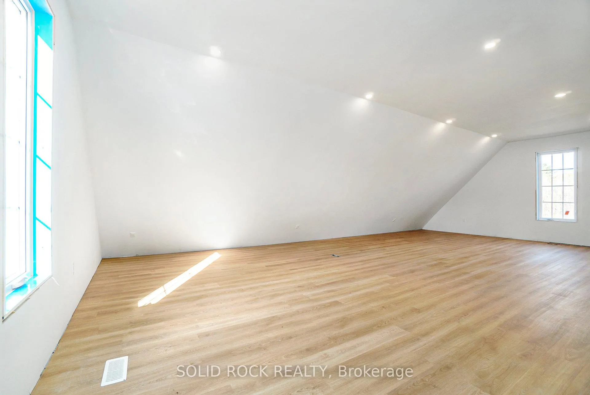 Photo 29 of 9248 Smith Road, Edwardsburgh/Cardinal, Edwardsburgh/Cardinal Twp — HOMEH