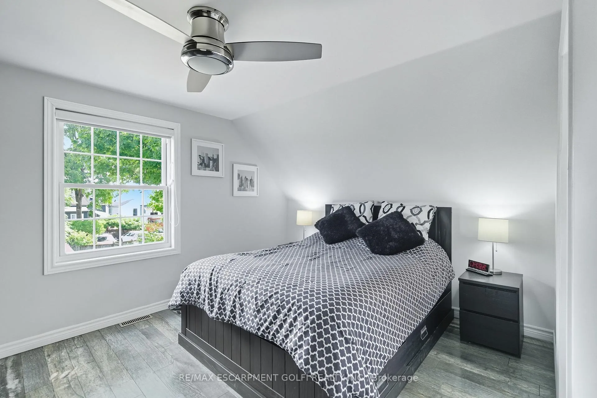Photo 10 of 201 East 28th Street, Hamilton, Eastmount — HOMEH
