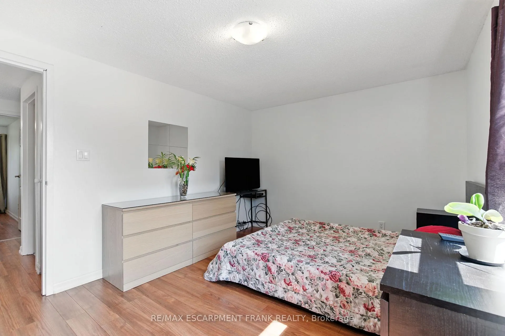 Photo 28 of 387 Franklin Road, Hamilton, Burkholme — HOMEH