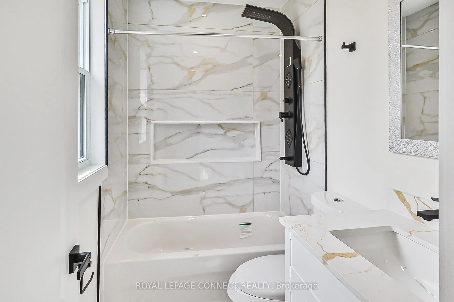 Photo 6 of 761 Guelph Street, Kitchener — HOMEH