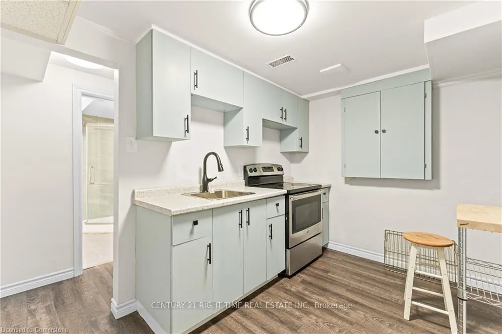 Photo 23 of 280 Dale Crescent, Waterloo — HOMEH
