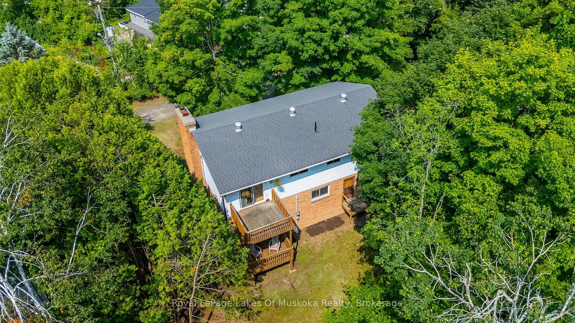 Photo 38 of 37 Church Street, Bracebridge, Monck (Bracebridge) — HOMEH