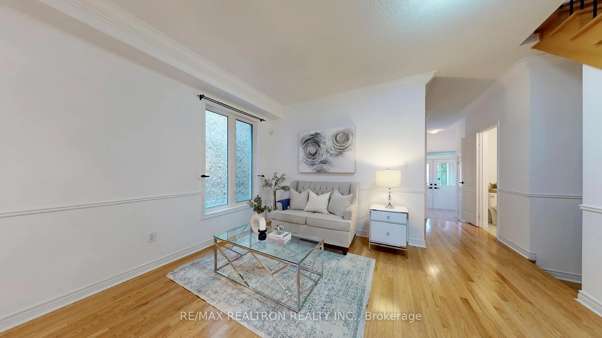 Photo 5 of 82 Sir Sanford Fleming Way, Vaughan, Patterson — HOMEH