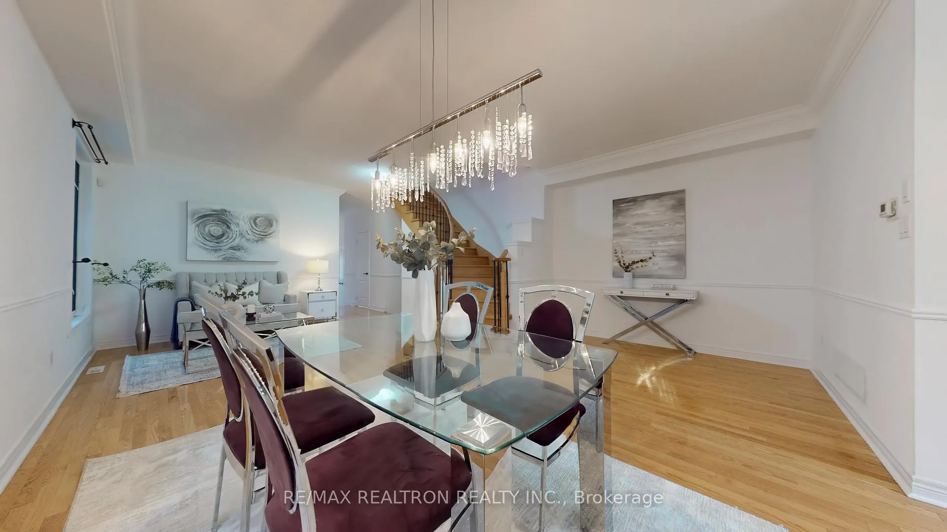 Photo 11 of 82 Sir Sanford Fleming Way, Vaughan, Patterson — HOMEH