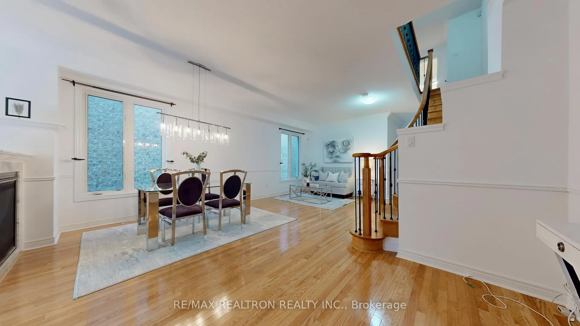Photo 12 of 82 Sir Sanford Fleming Way, Vaughan, Patterson — HOMEH