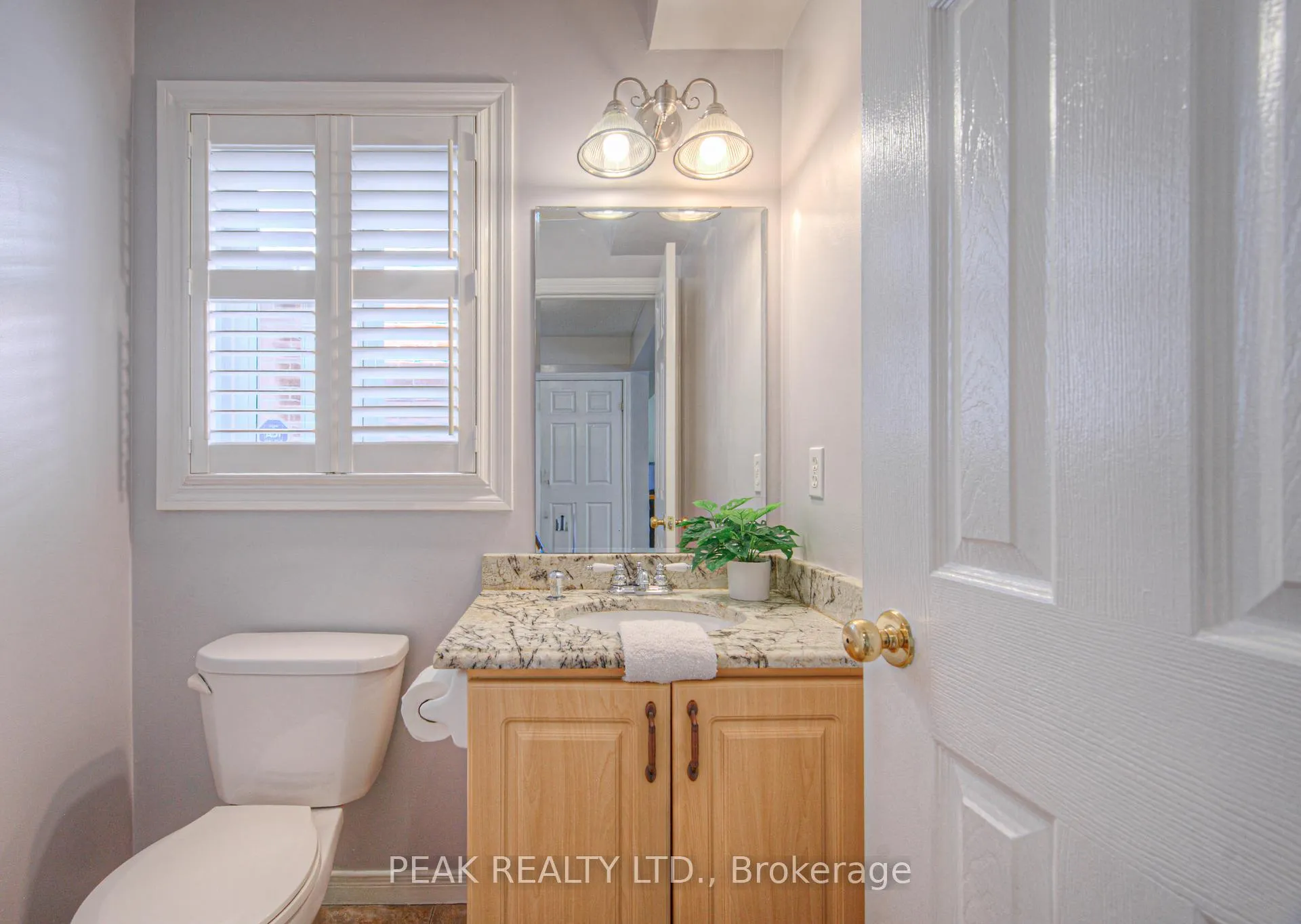 Photo 7 of 48 Lena Crescent, Cambridge — HOMEH