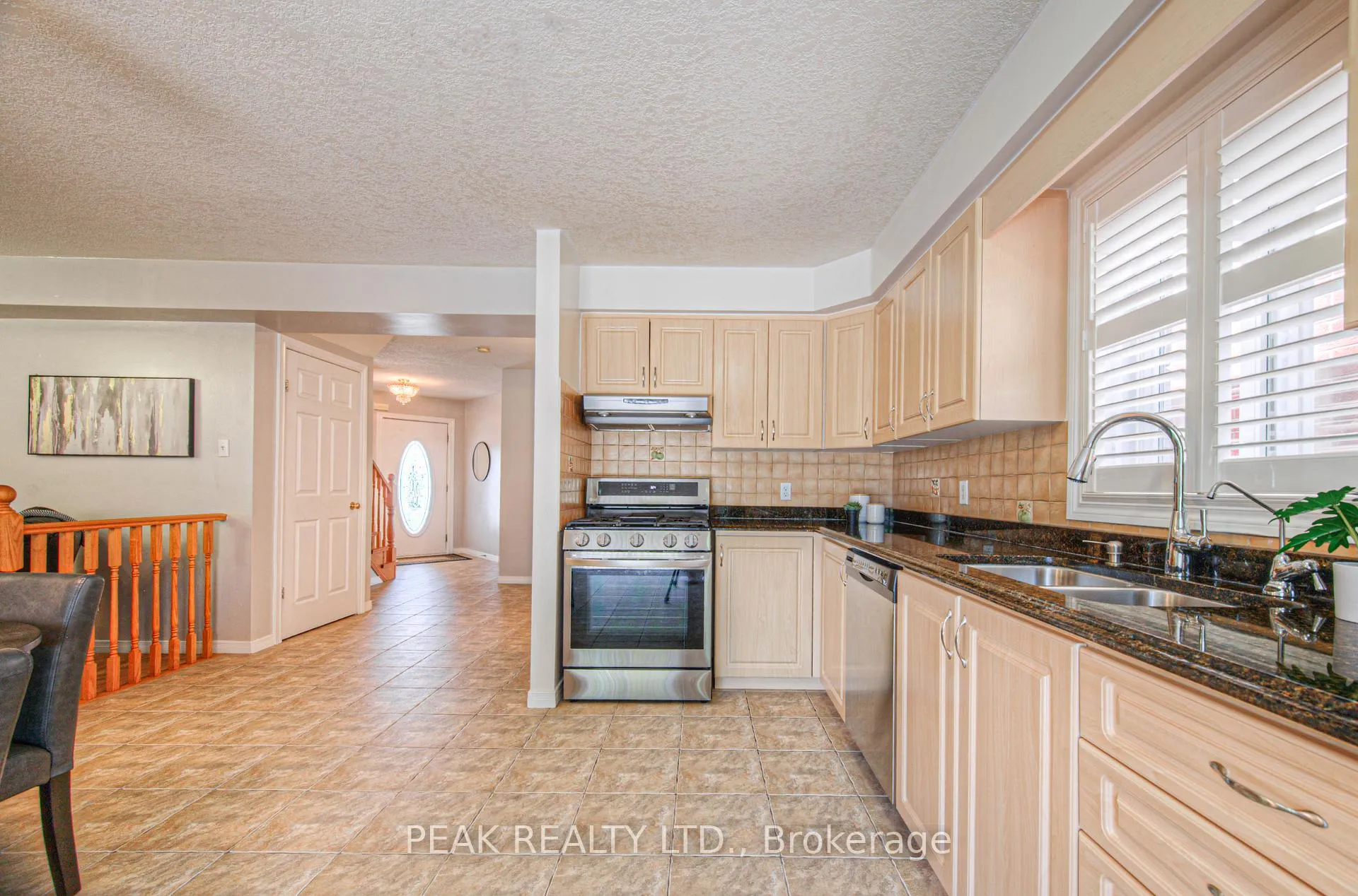 Photo 13 of 48 Lena Crescent, Cambridge — HOMEH