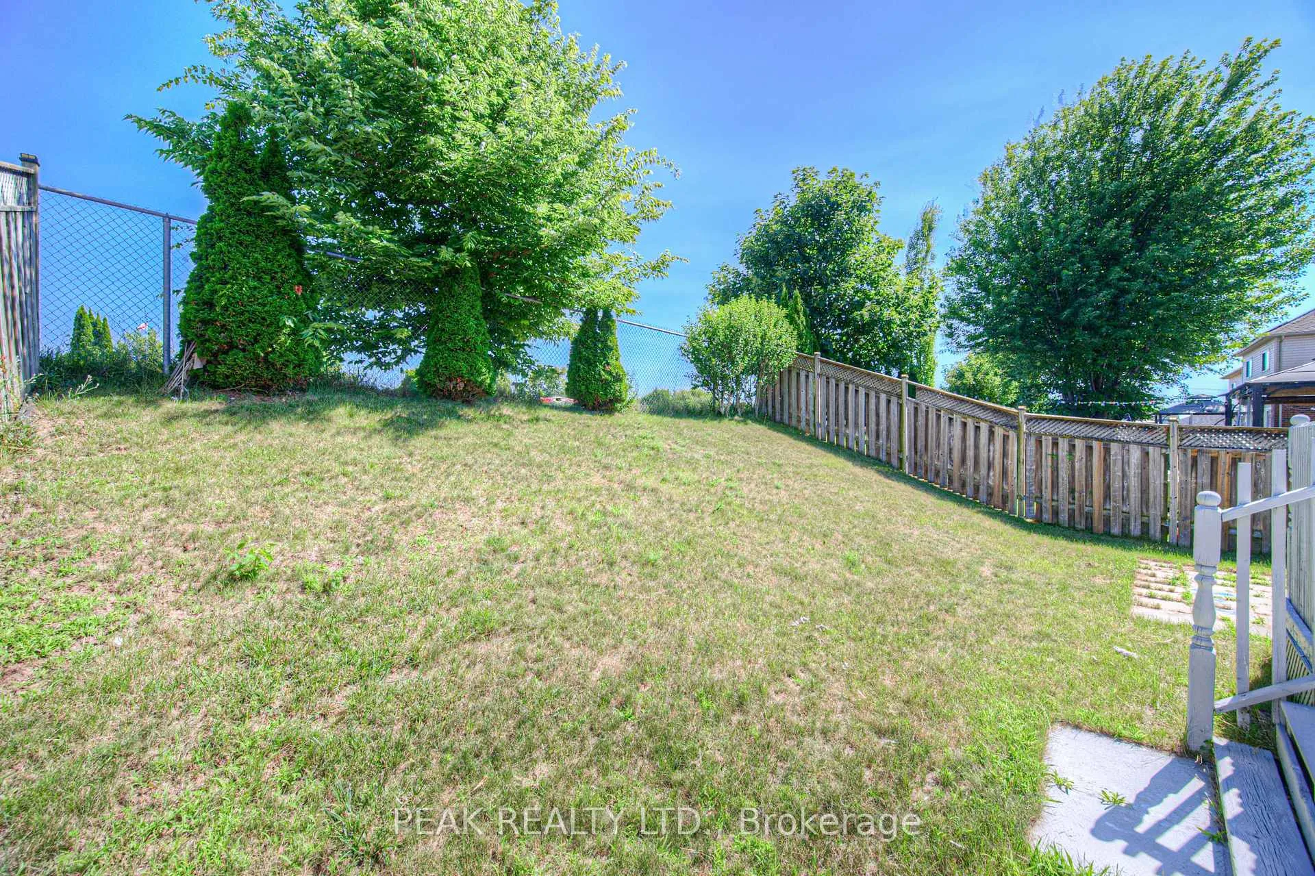 Photo 40 of 48 Lena Crescent, Cambridge — HOMEH