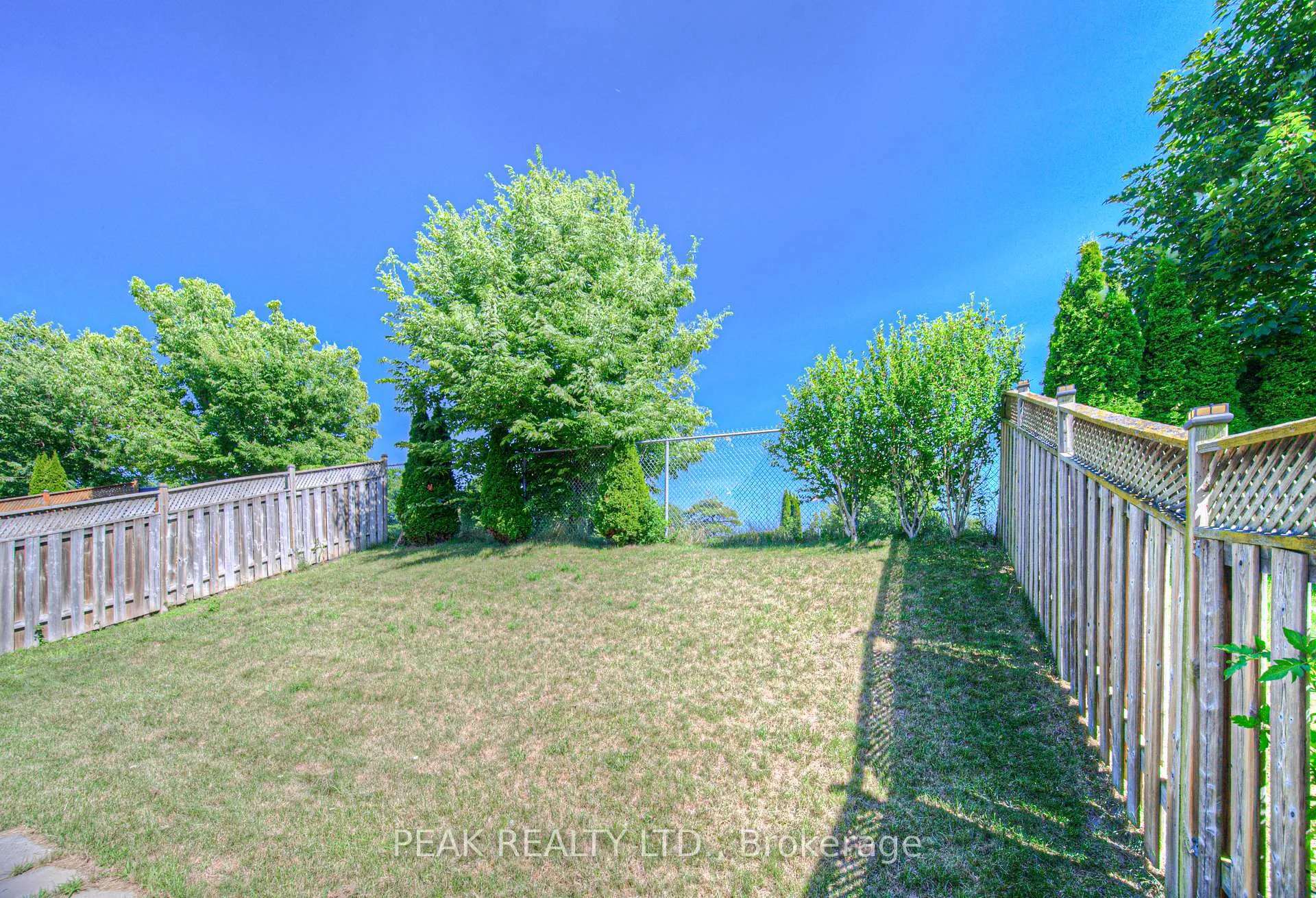 Photo 42 of 48 Lena Crescent, Cambridge — HOMEH