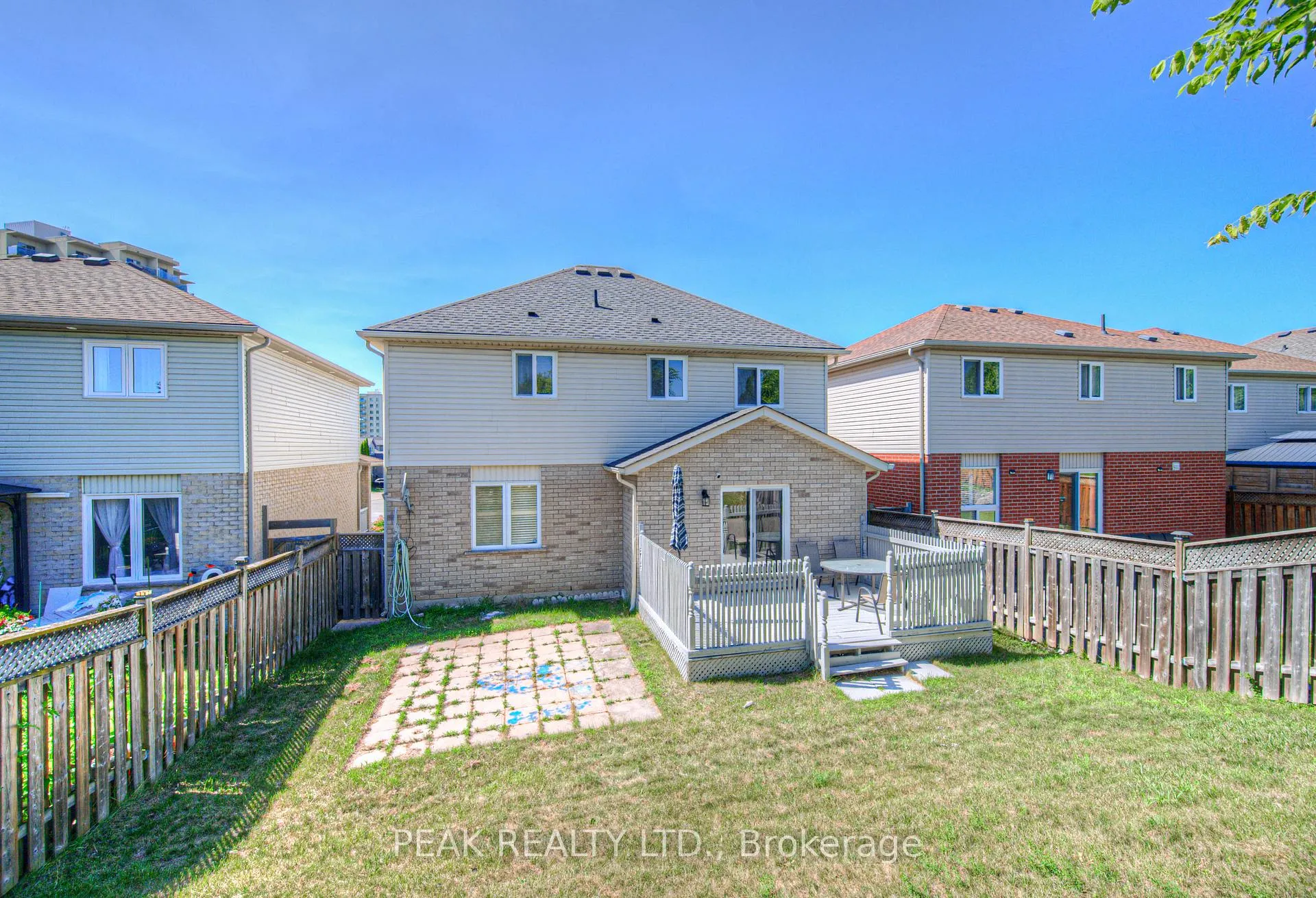Photo 43 of 48 Lena Crescent, Cambridge — HOMEH