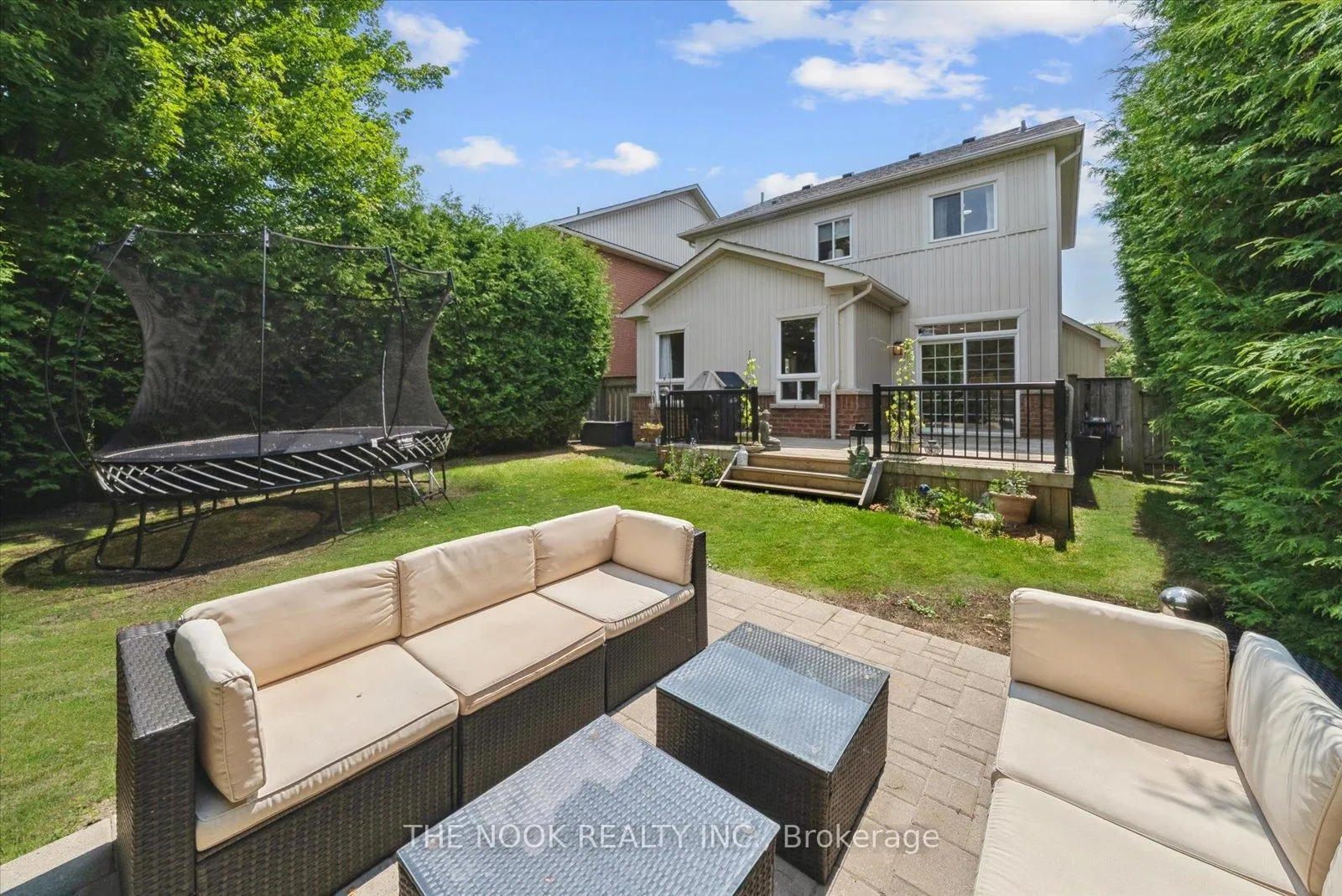 Photo 23 of 31 Queensplate Drive, Scugog, Port Perry — HOMEH