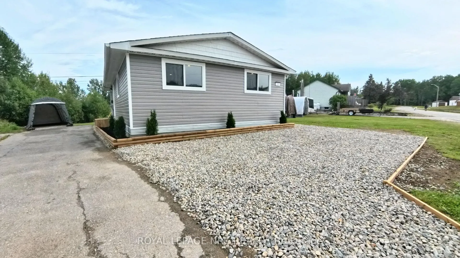 Photo 2 of 16 Robin Avenue, Manitouwadge — HOMEH