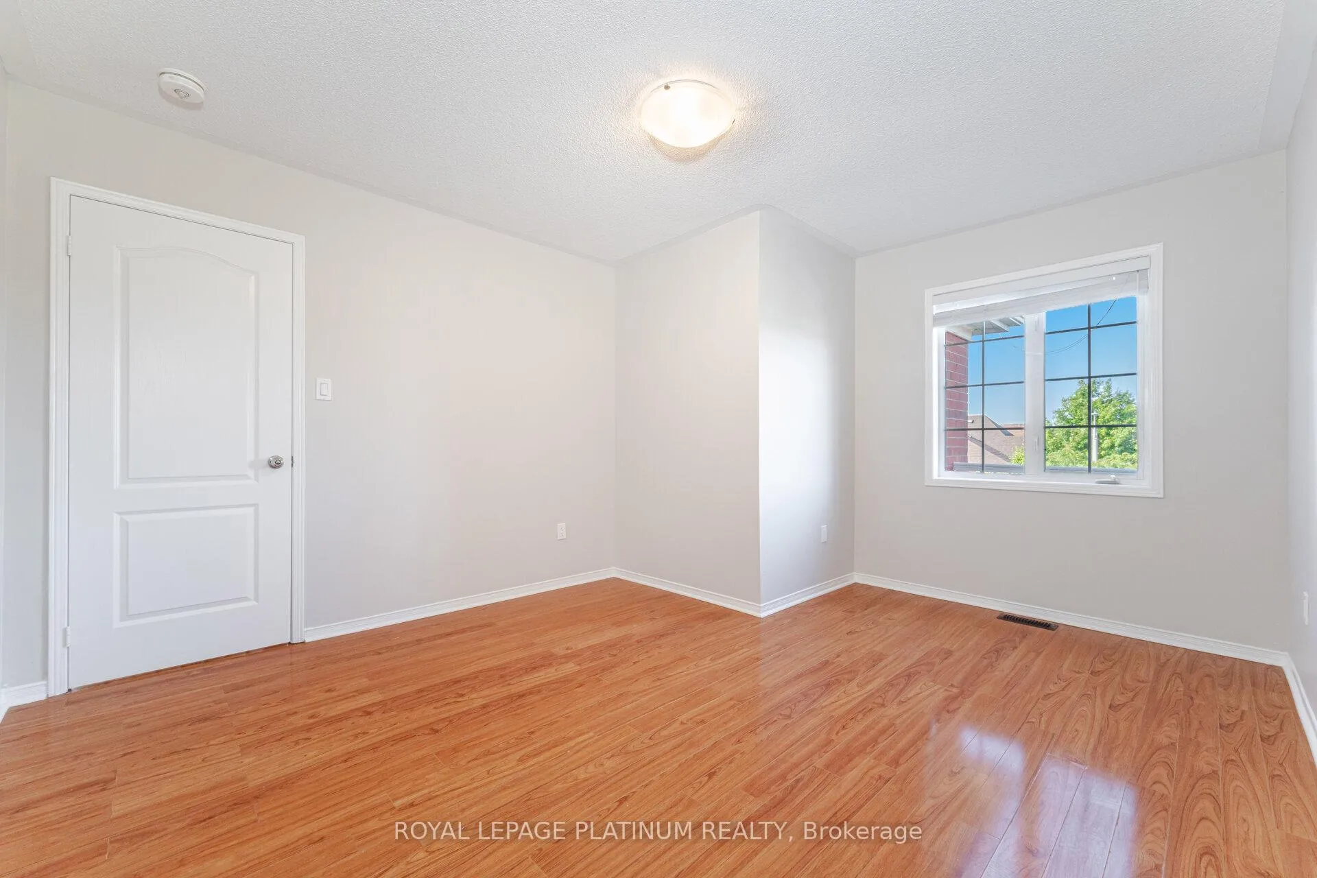 Photo 35 of 63 Culture Crescent, Brampton, Fletcher's Creek Village — HOMEH