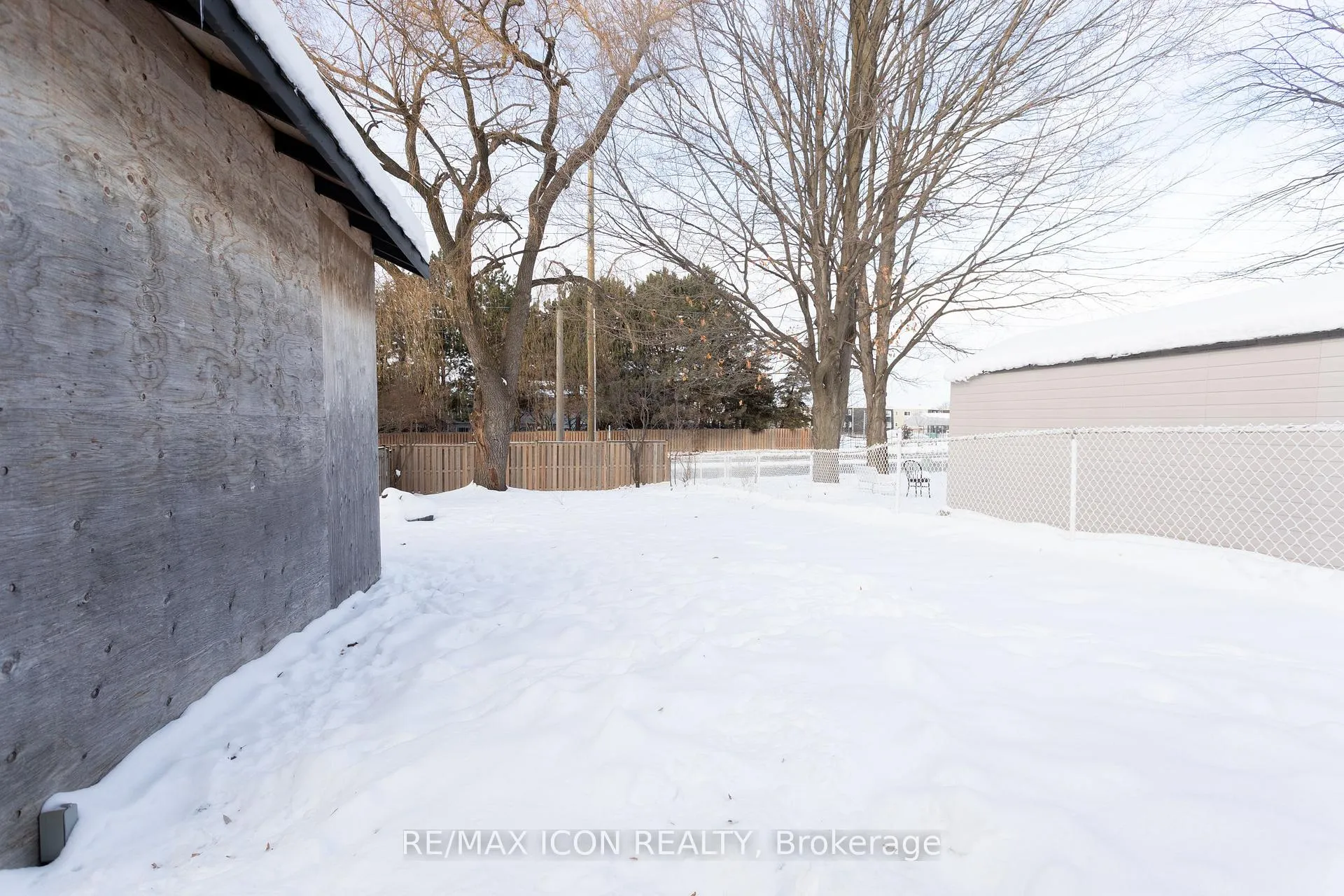 Photo 22 of 22 Shea Crescent, Kitchener — HOMEH
