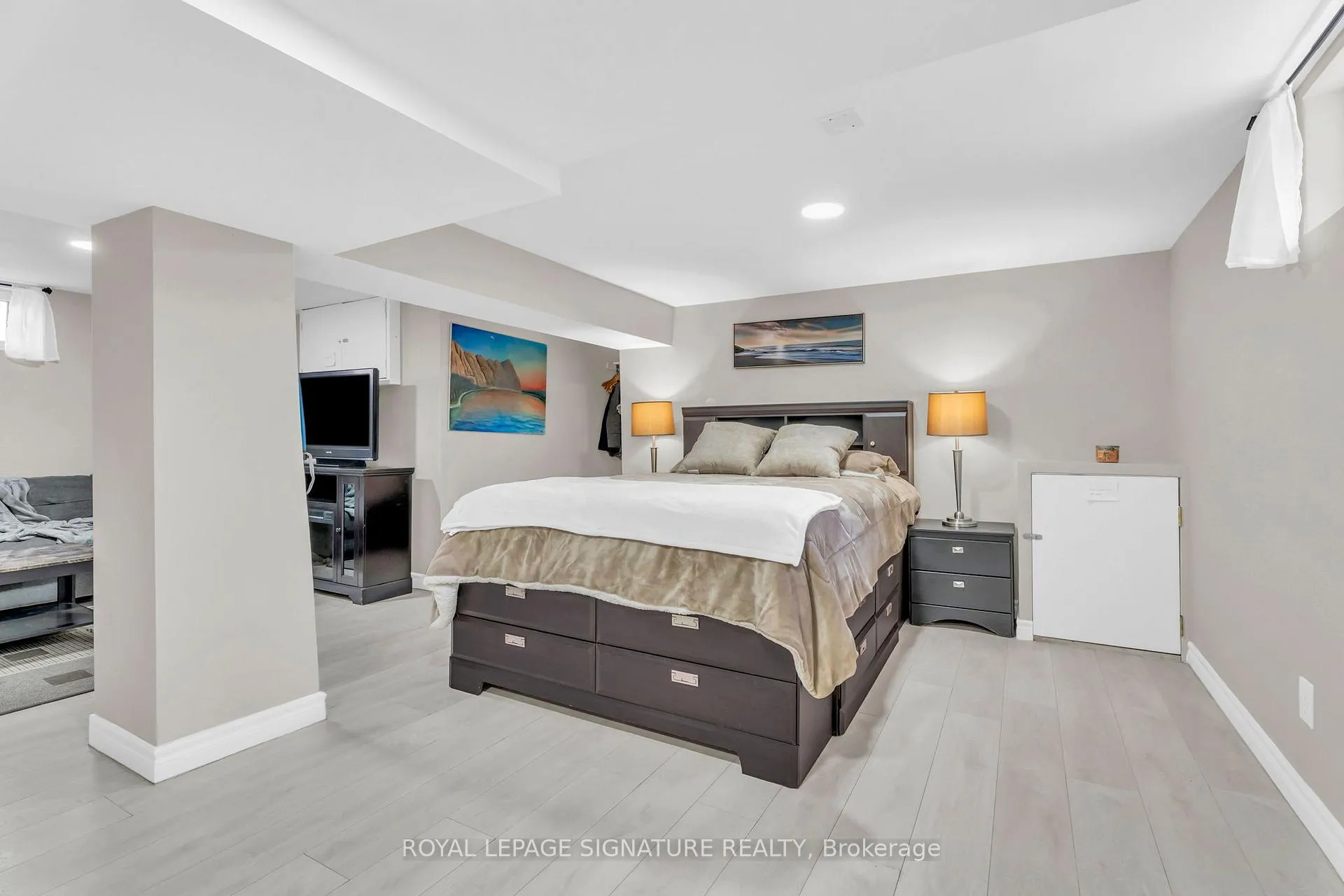 Photo 24 of 115 Lancaster Street W, Kitchener — HOMEH