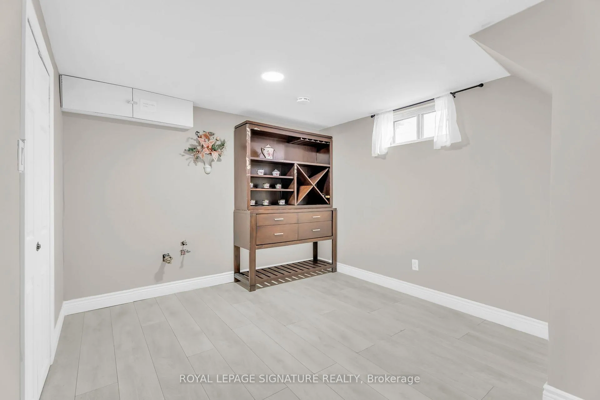 Photo 25 of 115 Lancaster Street W, Kitchener — HOMEH