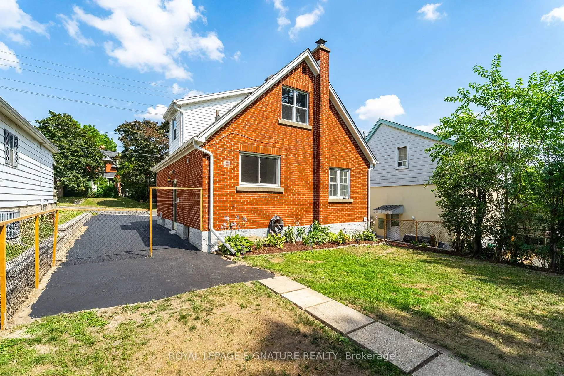 Photo 30 of 115 Lancaster Street W, Kitchener — HOMEH