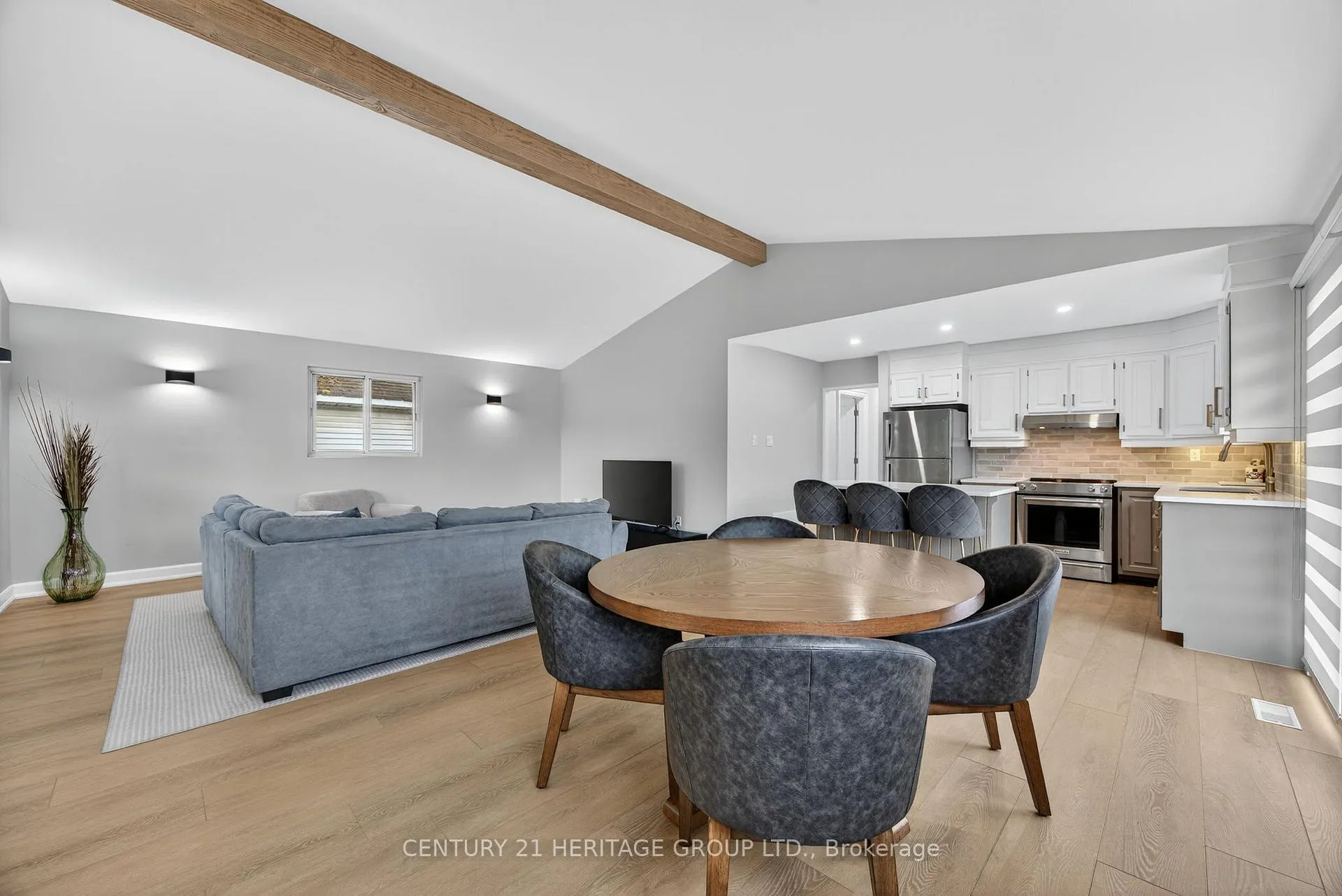 Photo 1 of 1282 Temple Avenue, Innisfil, Lefroy — HOMEH