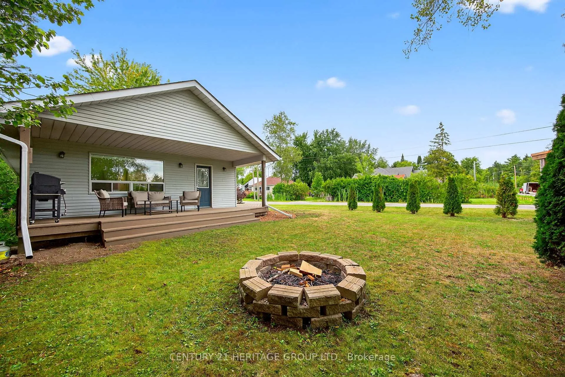 Photo 6 of 1282 Temple Avenue, Innisfil, Lefroy — HOMEH