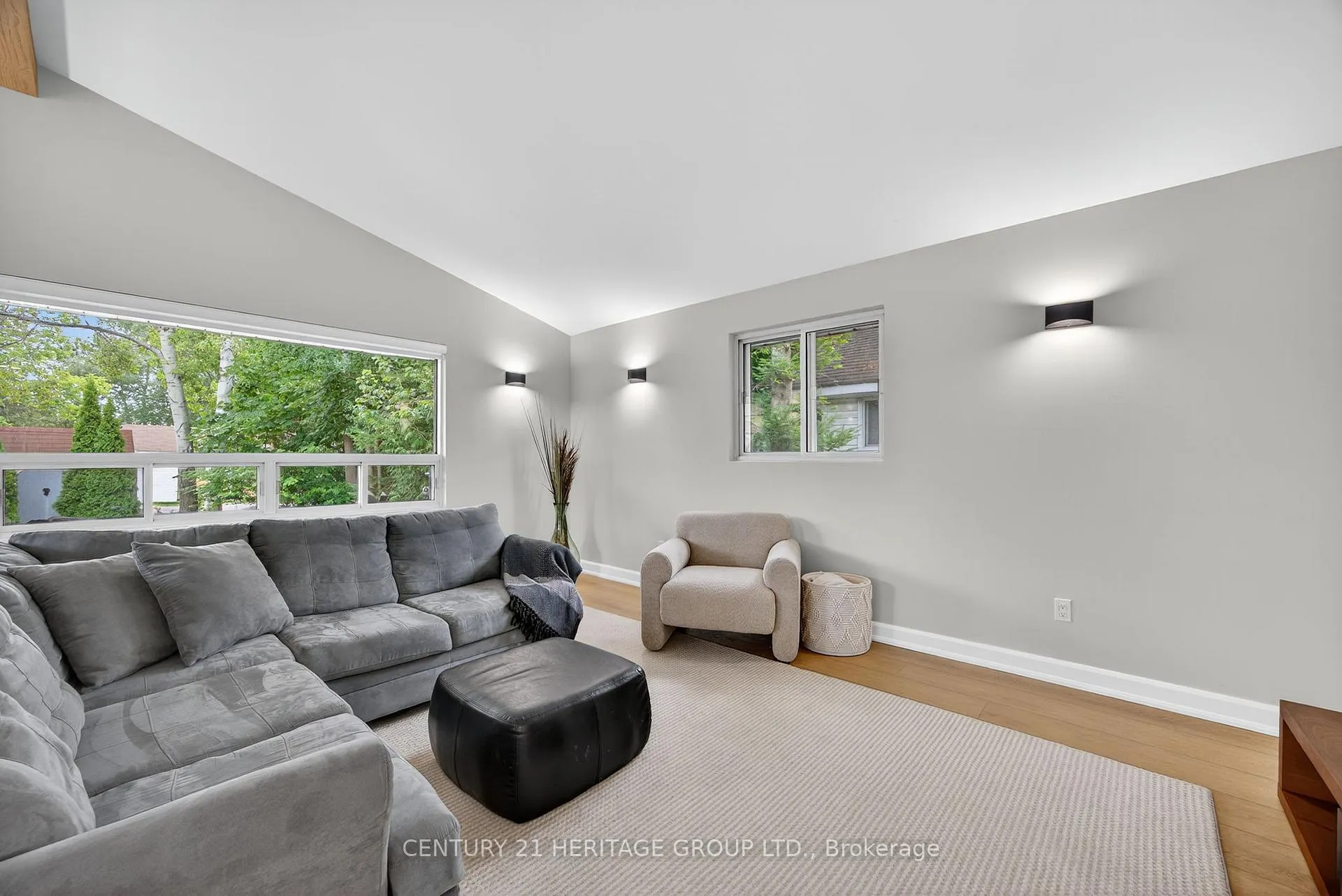 Photo 14 of 1282 Temple Avenue, Innisfil, Lefroy — HOMEH