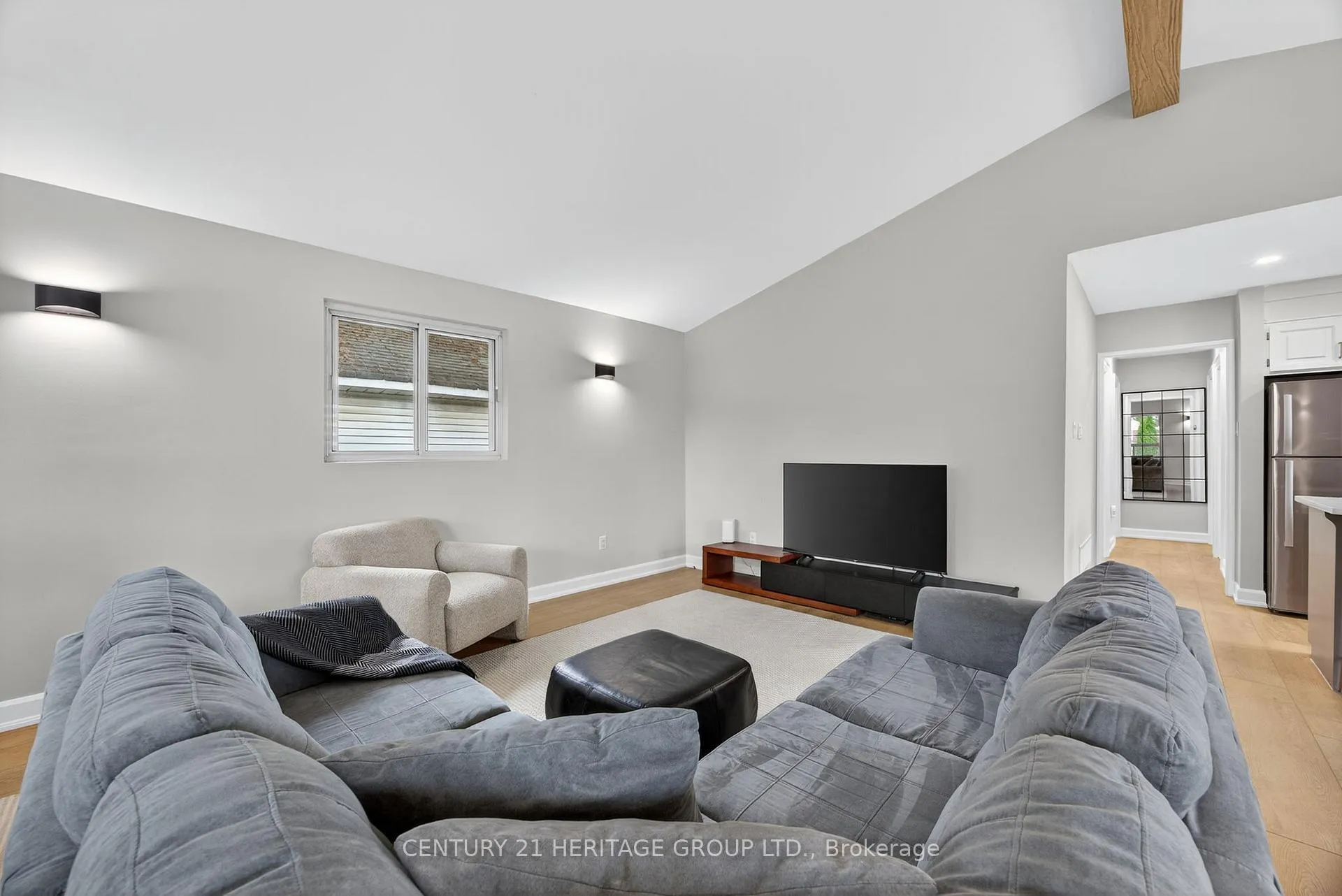 Photo 15 of 1282 Temple Avenue, Innisfil, Lefroy — HOMEH