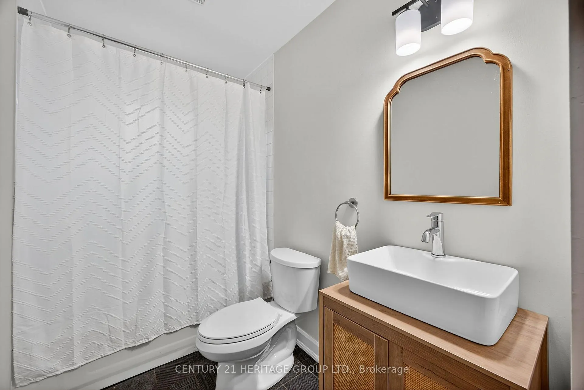 Photo 33 of 1282 Temple Avenue, Innisfil, Lefroy — HOMEH