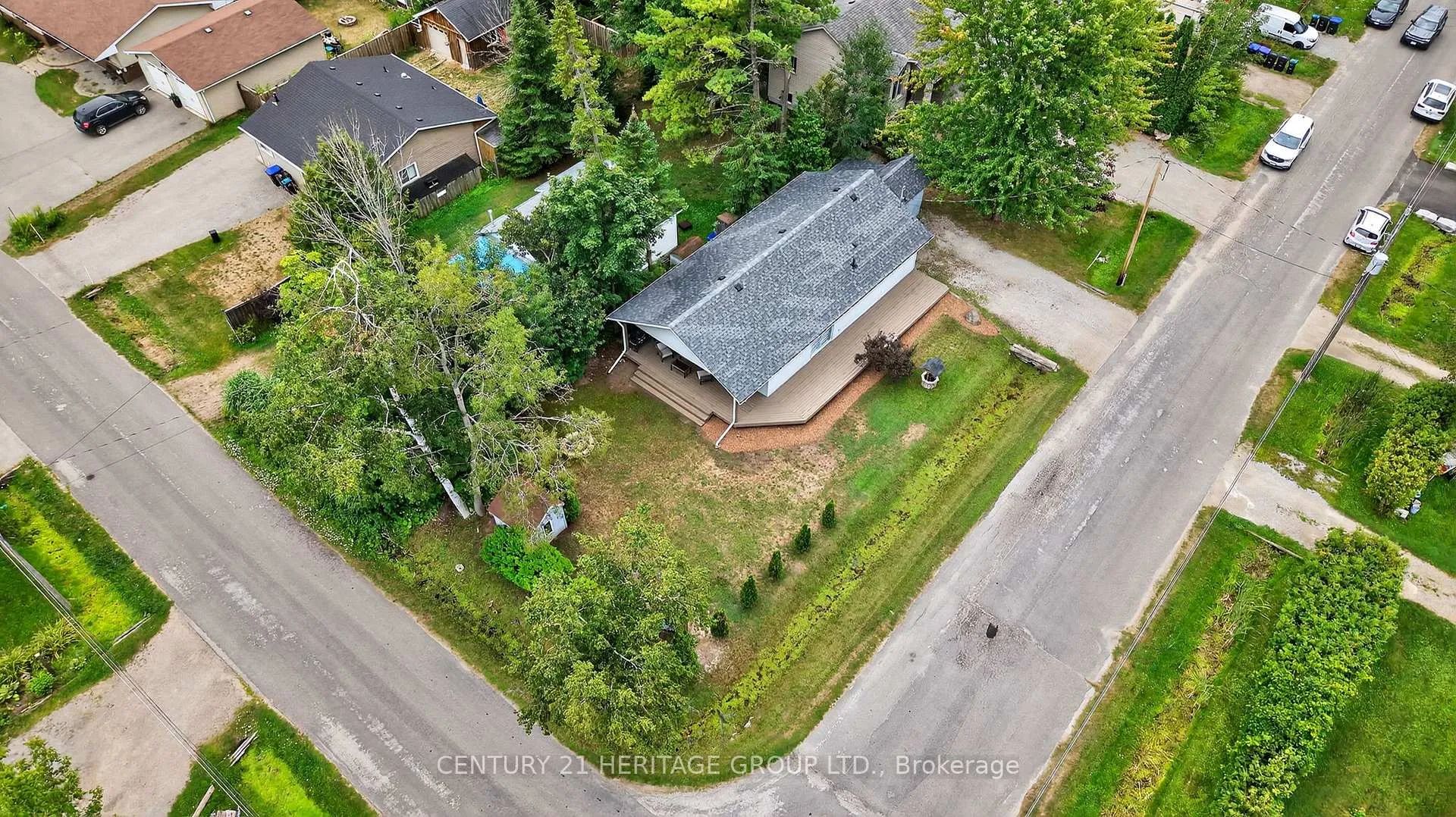 Photo 38 of 1282 Temple Avenue, Innisfil, Lefroy — HOMEH