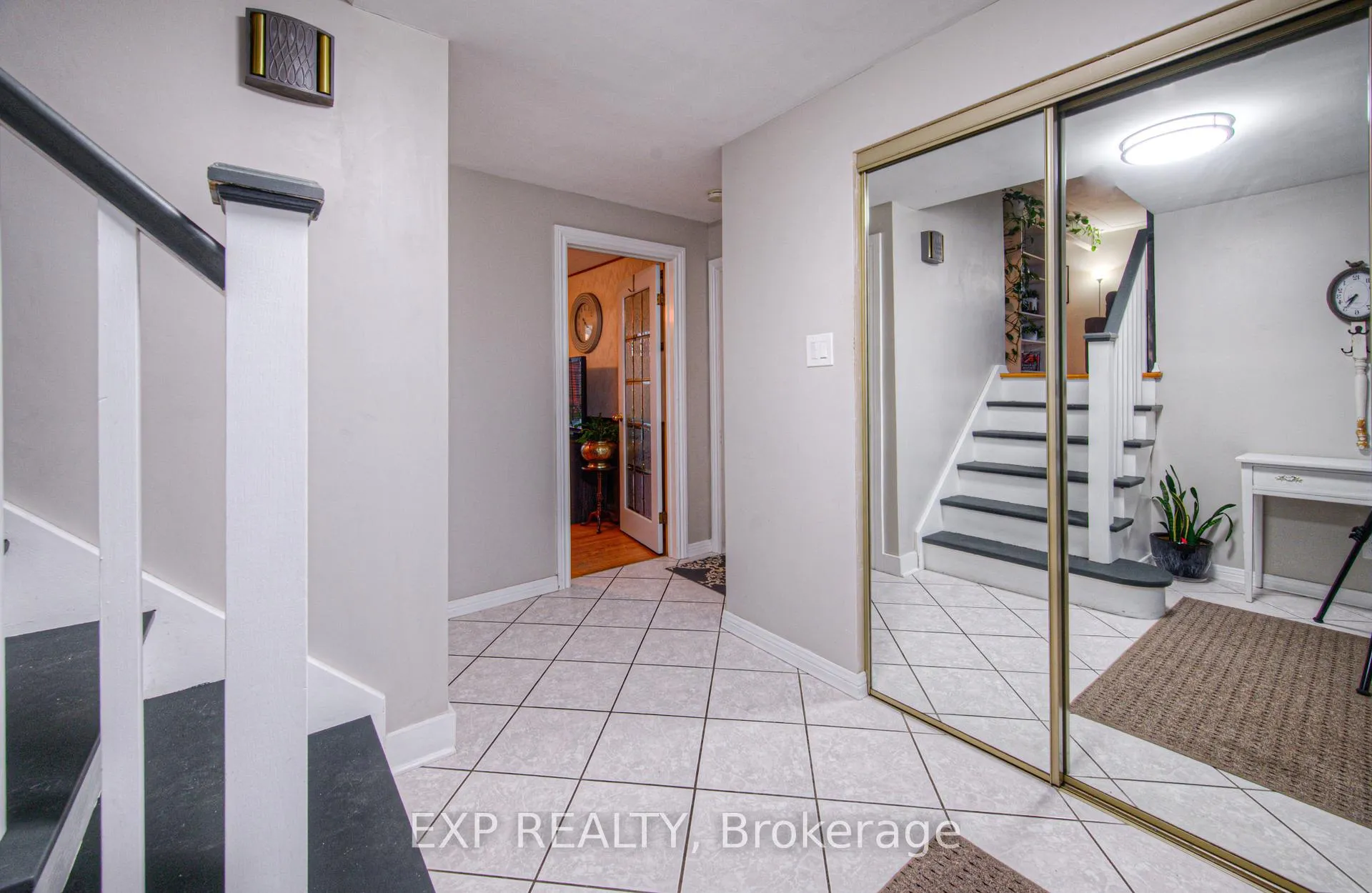 Photo 6 of 148 Strathcona Crescent, Kitchener — HOMEH