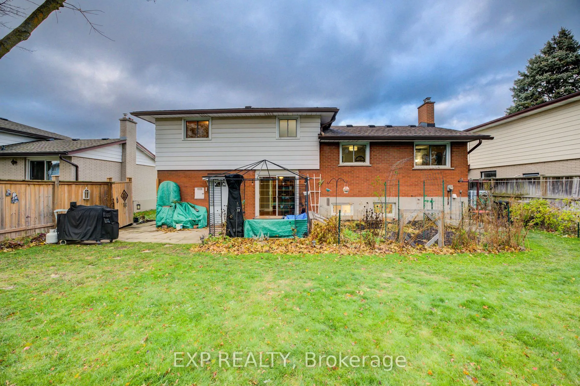 Photo 42 of 148 Strathcona Crescent, Kitchener — HOMEH